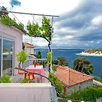 Bicanic * Hvar Town